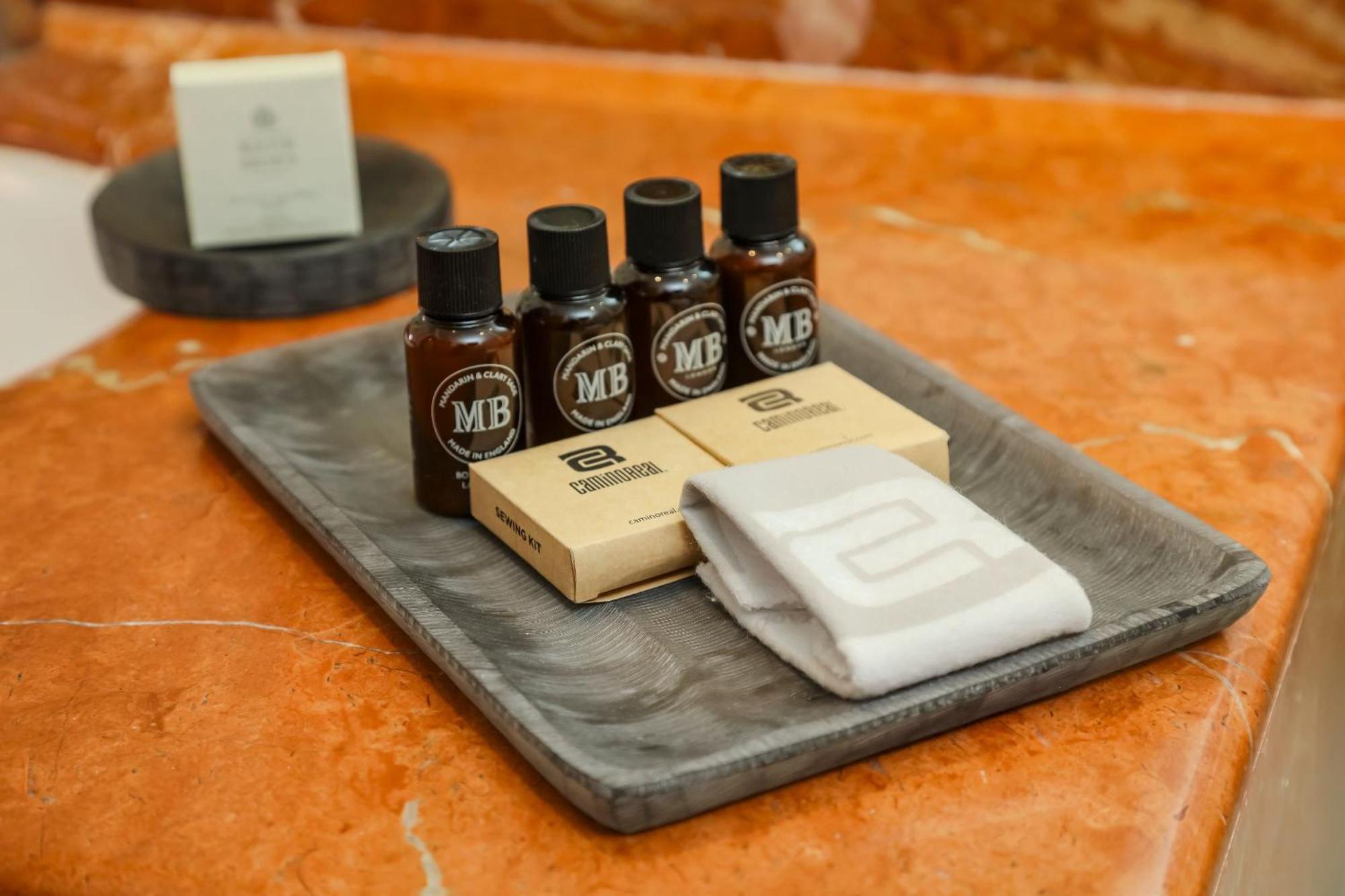 Camino Real 베라크루즈 외부 사진 MB toiletries